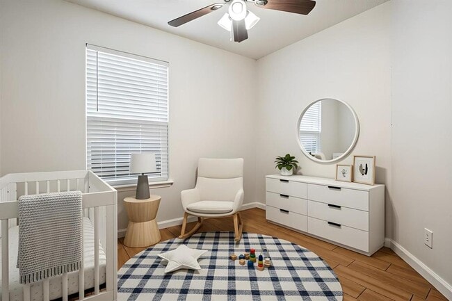 Building Photo - 1115 Brookswood Ave