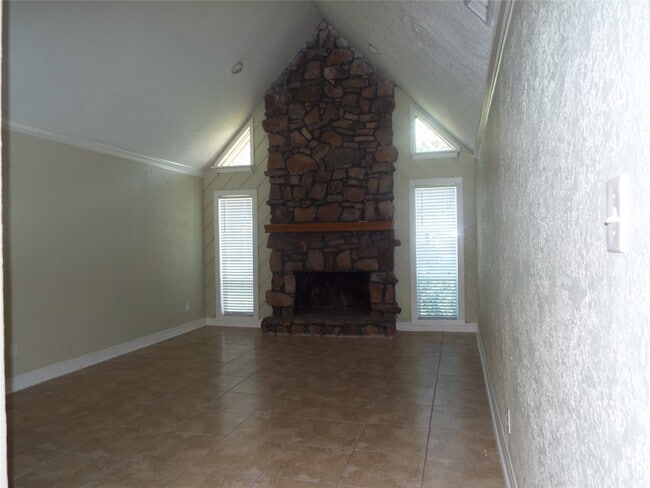 Building Photo - 17322 Baronshire Dr