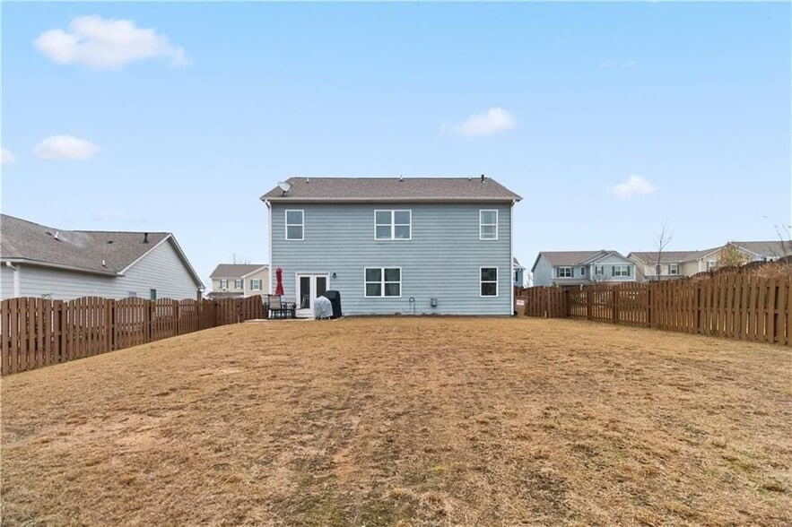 Building Photo - 6755 Scarlet Oak Way
