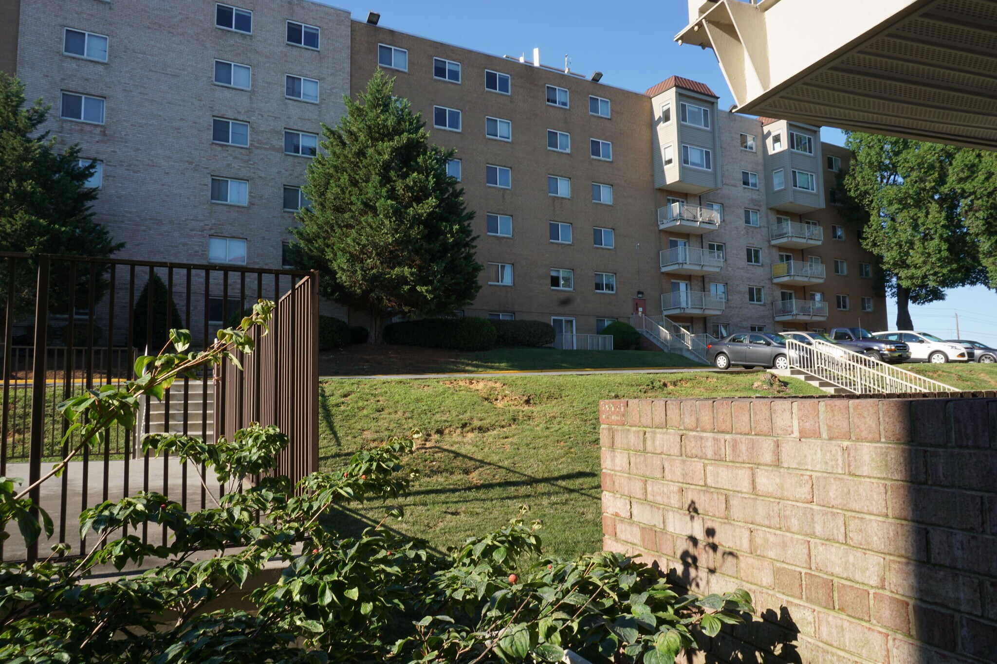 Building Photo - 4330 Hartwick road