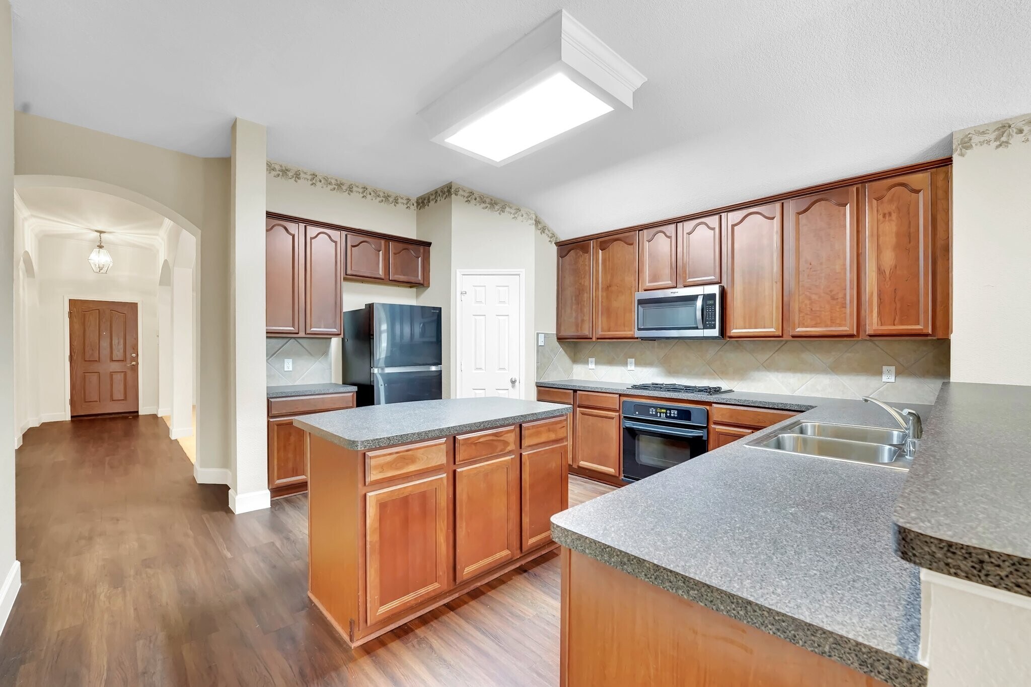 Building Photo - 12618 Red Hawk Dr