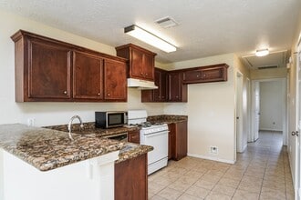 Building Photo - 8424 Cannon St