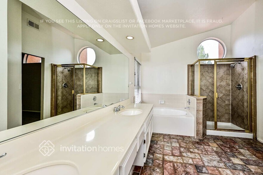 Building Photo - 5319 Gardendale Ln