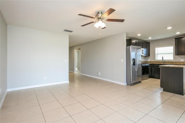 Building Photo - 1740 Canaan Lp