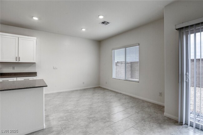 Building Photo - 4104 Agama St