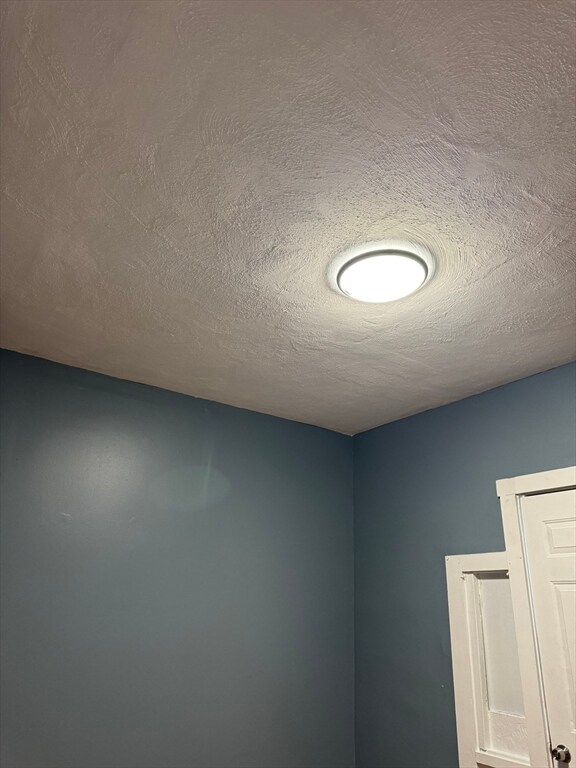 Building Photo - 419 Seaver St