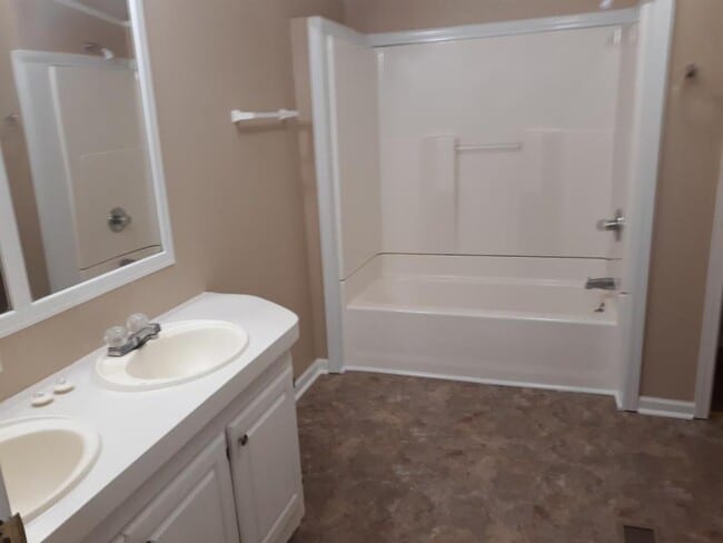 Building Photo - 756 TANNER ROAD