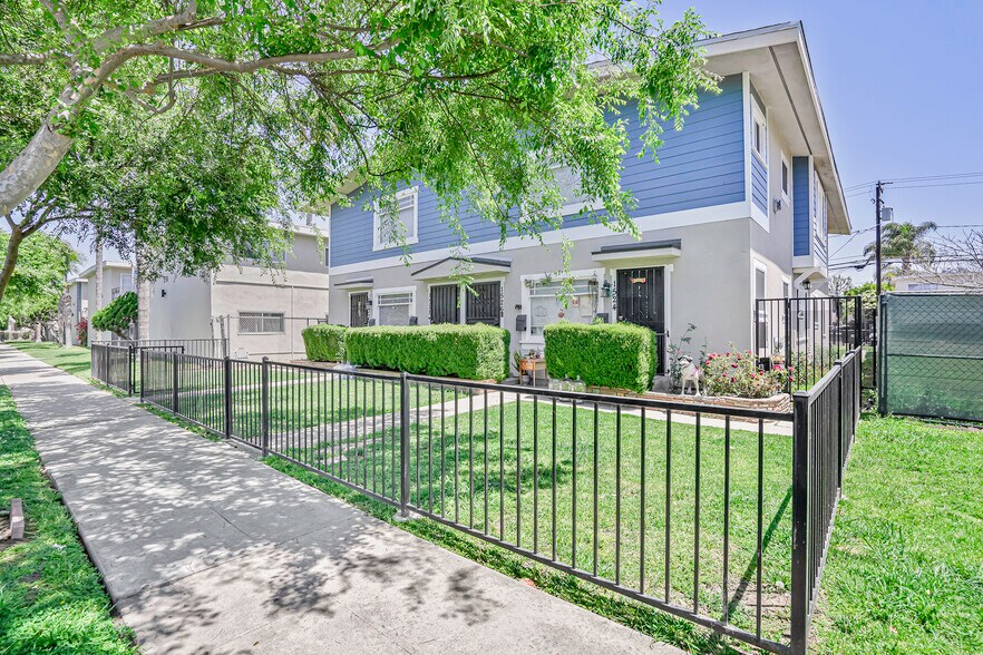Building Photo - 1530 Henderson Ave