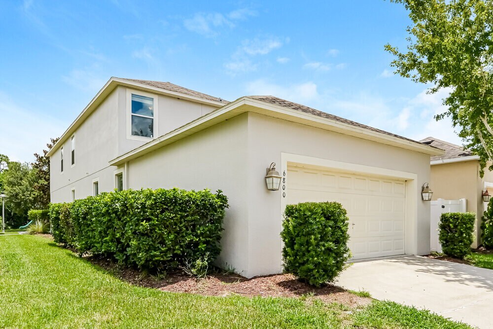 Building Photo - 6800 Habitat Dr