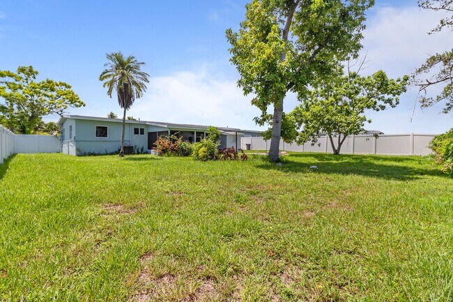 Building Photo - 2596 Starlite Ln