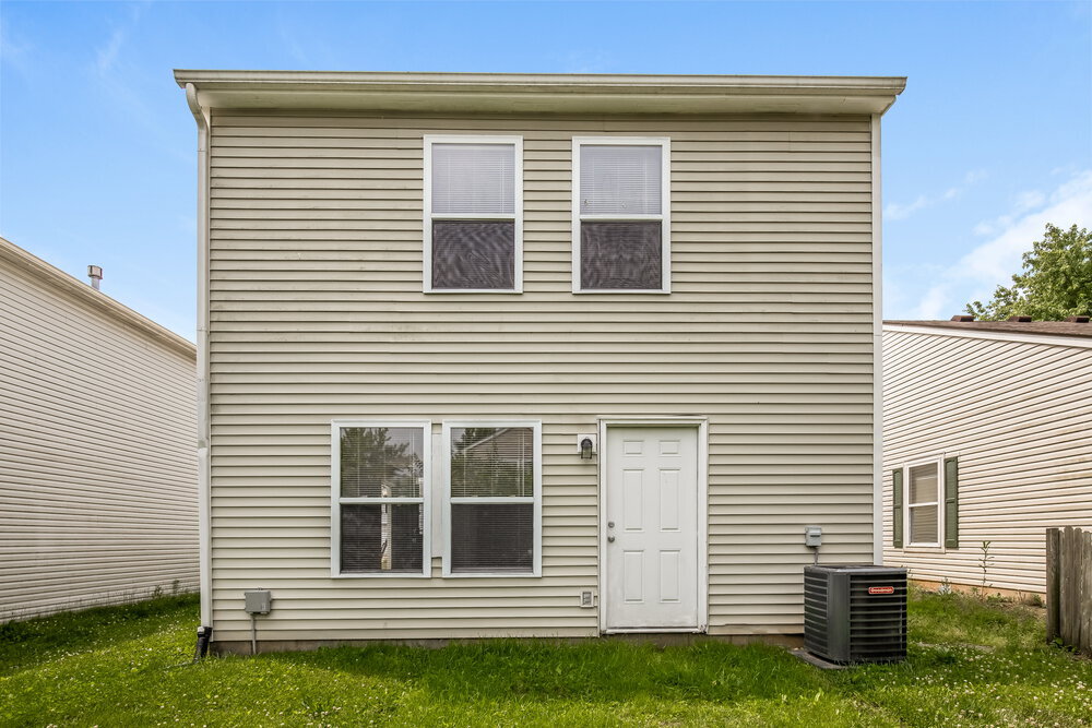 Building Photo - 660 Fern St