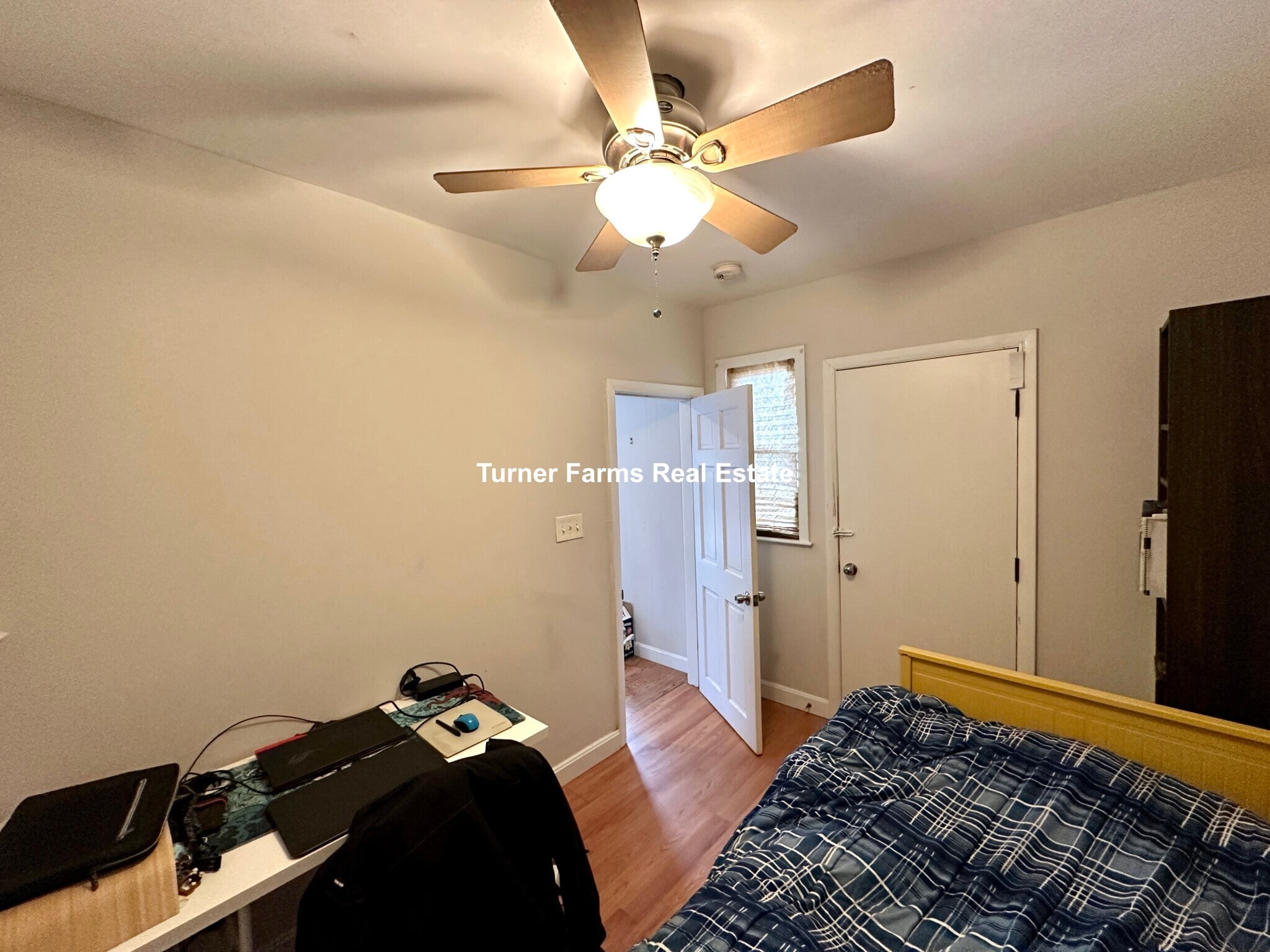 Building Photo - 102 Buttonwood St