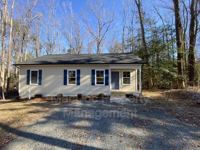 Primary Photo - 170 Forest Grove Rd