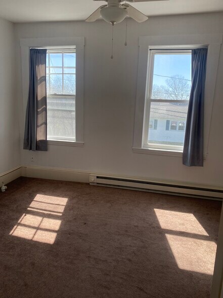 Building Photo - 37 Arlington St