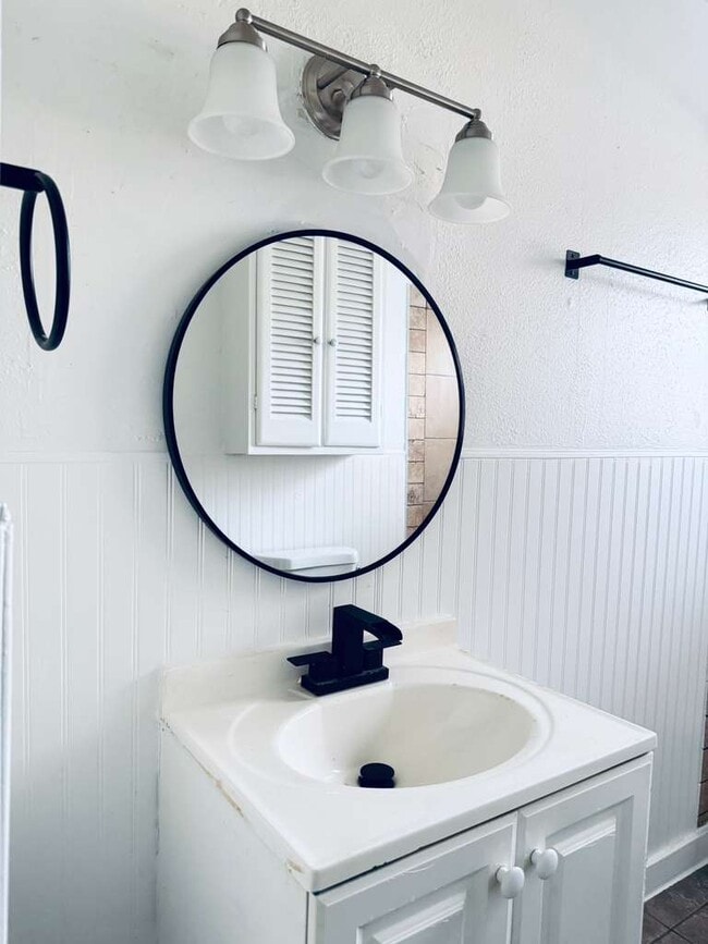 Building Photo - 727 NW 89th St