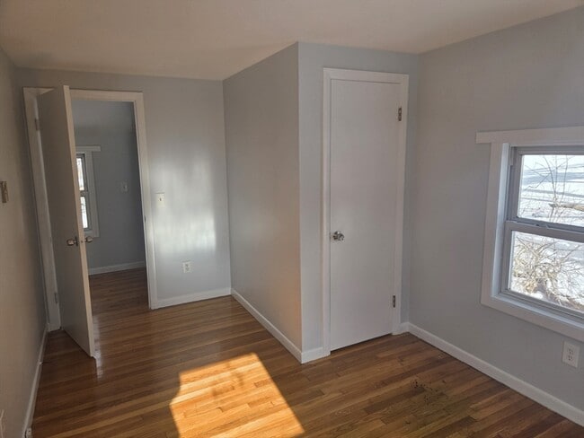 Building Photo - 0 Town House Ct