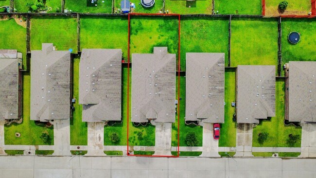 Building Photo - 8302 Rose Petals Ln