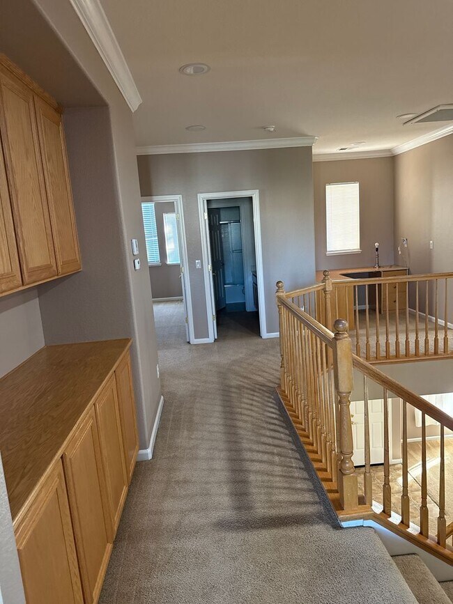 Building Photo - You’ll be proud to live in this home