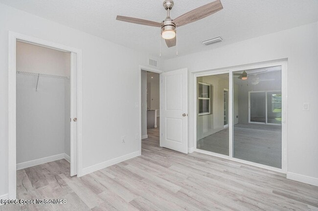 Building Photo - 2128 Arnold Palmer Dr