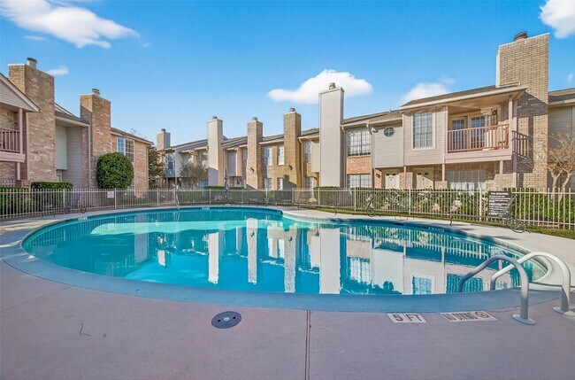 Building Photo - 3100 Jeanetta St