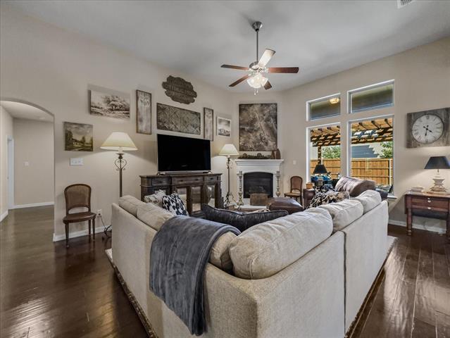 Building Photo - 1805 Settlement Wy