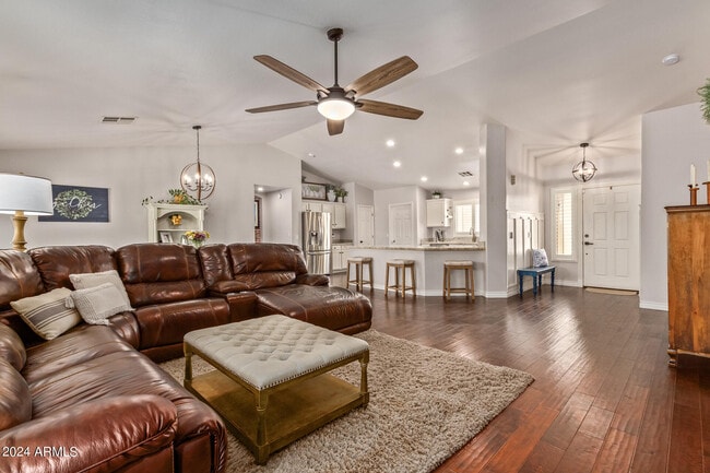 Building Photo - 8616 E Ocaso Ave