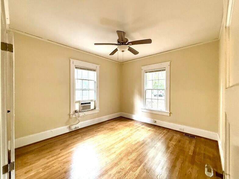 Building Photo - 809 Rankin Pl