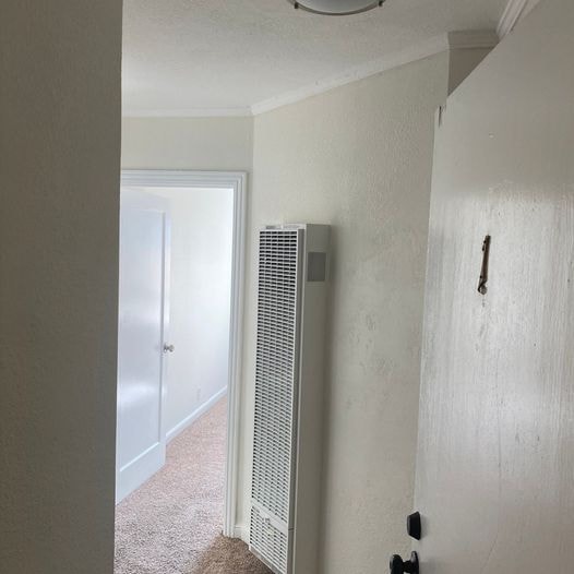 Building Photo - 10 Pueblo St