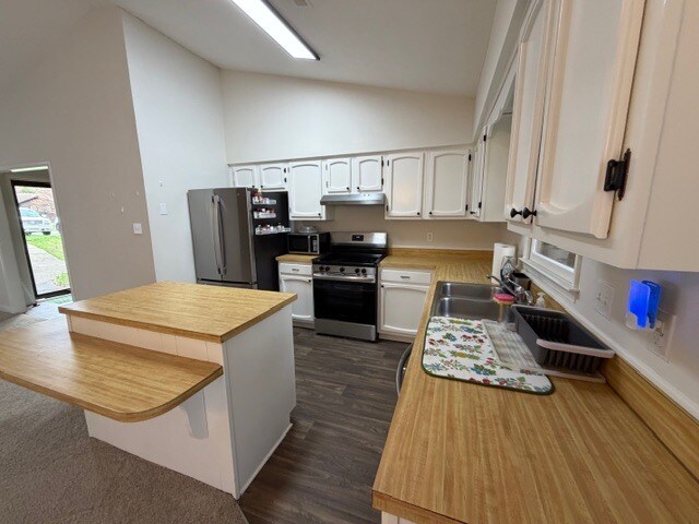 Building Photo - 2543 Cottage Pl