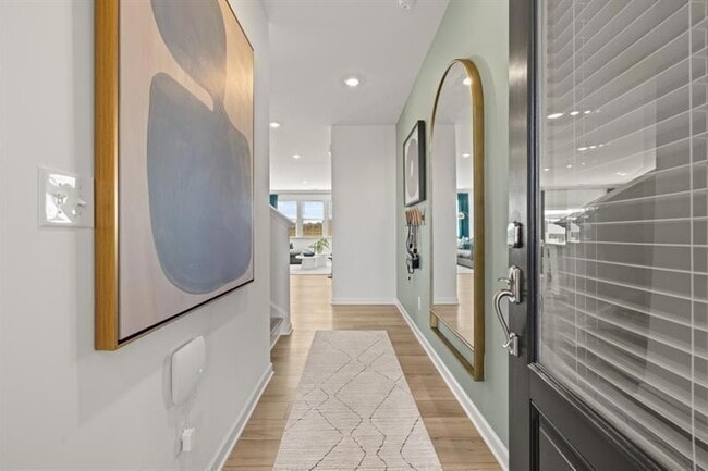 Building Photo - 2775 Lou Lou Ln