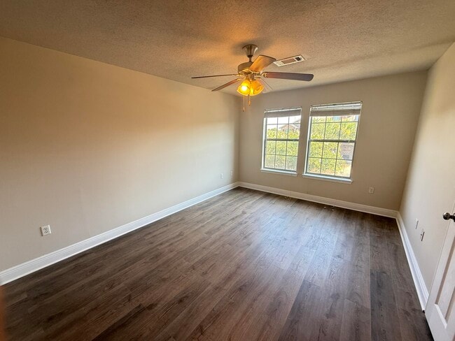 Building Photo - 8868 Brown Pelican Cir