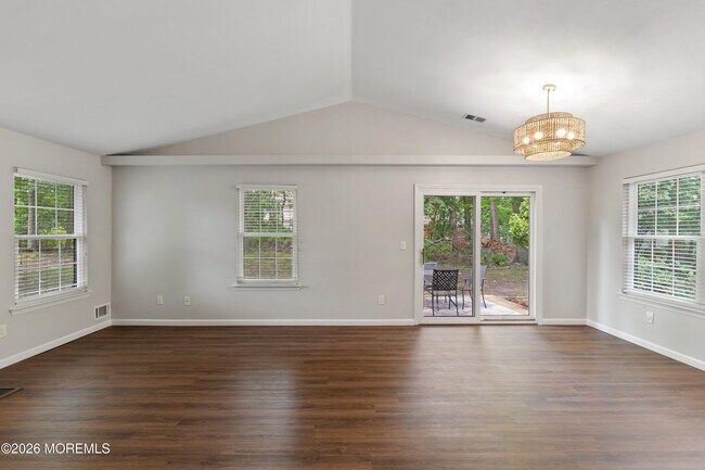 Building Photo - 36 Steeplechase Ct