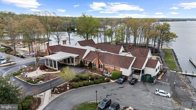 Building Photo - 137 Eagle Ct