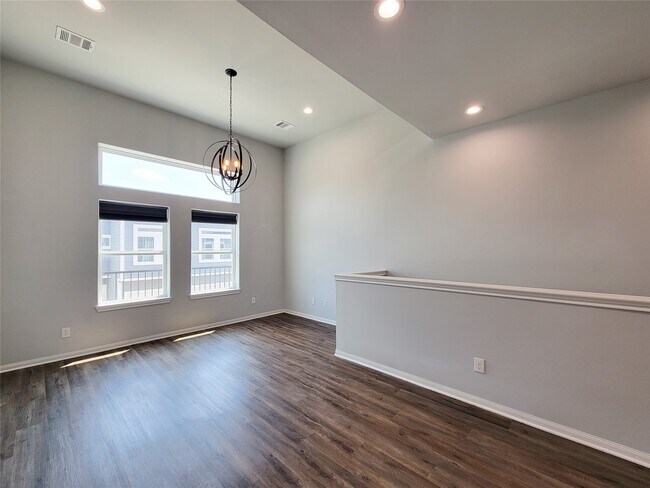 Building Photo - 4908 Paradigm Ln
