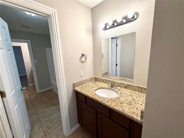 Building Photo - 2339 Bloomfield Dr