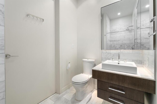 Building Photo - 210 Lavaca St