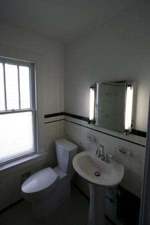Bathroom - 44 S Fremont Ave