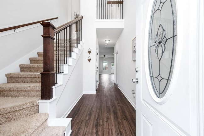 Building Photo - 14925 Gray Ridge Ln