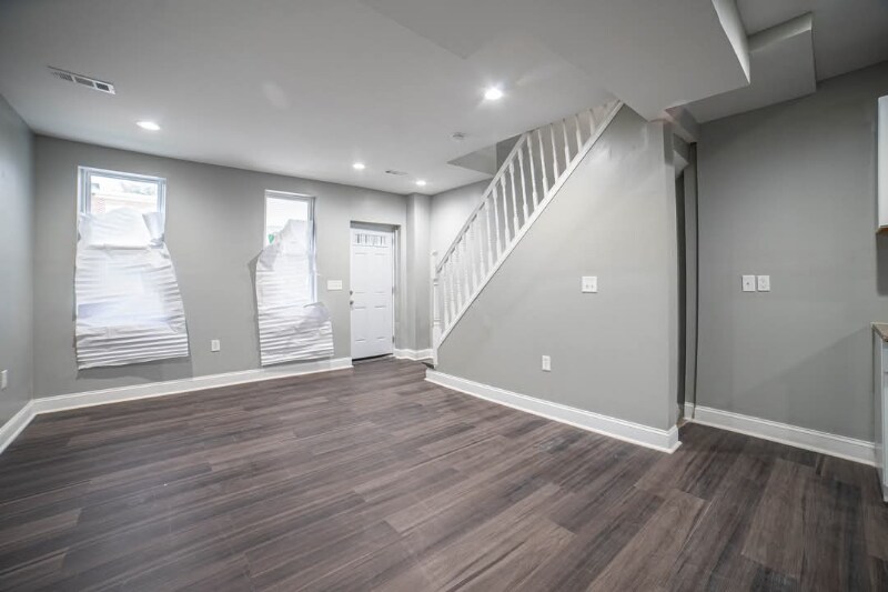 Building Photo - 3218 Elmley Ave
