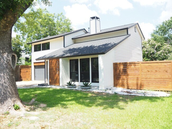 Building Photo - 3 Bed - 2.5 Bath in Flower Mound