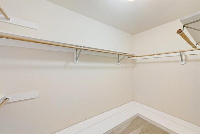 Building Photo - 212 Cargill Dr