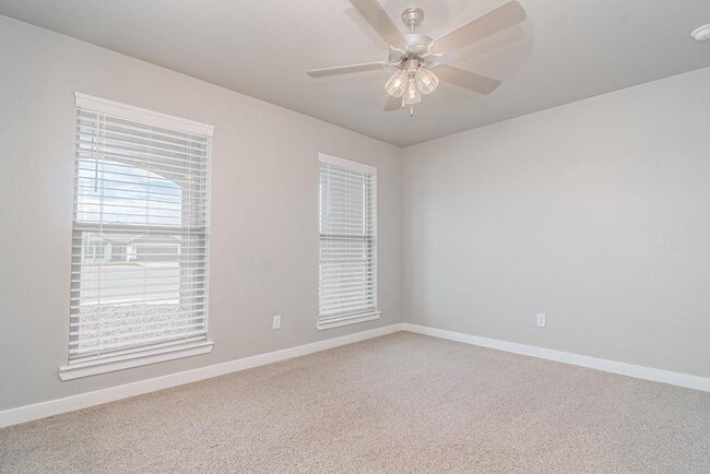 Building Photo - 6735 Draw Ct