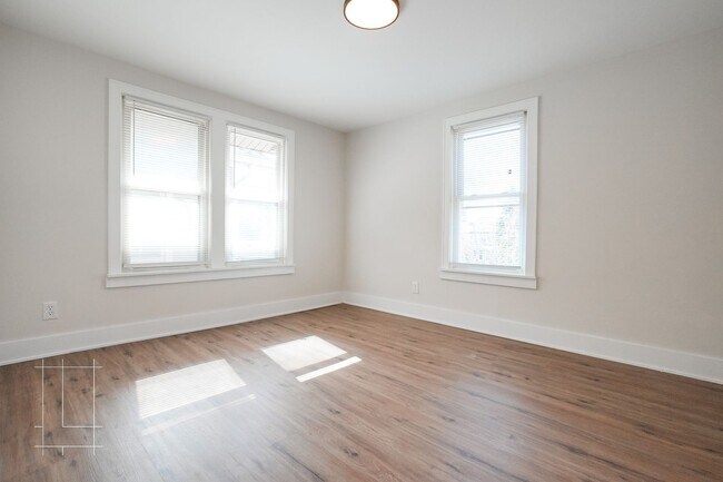 Building Photo - 1257 N 6th St