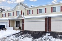 Building Photo - Amenity-Packed Bailey’s Arbor Townhome — Available NOW!