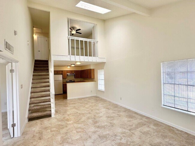 Building Photo - 11881 Bob White Dr