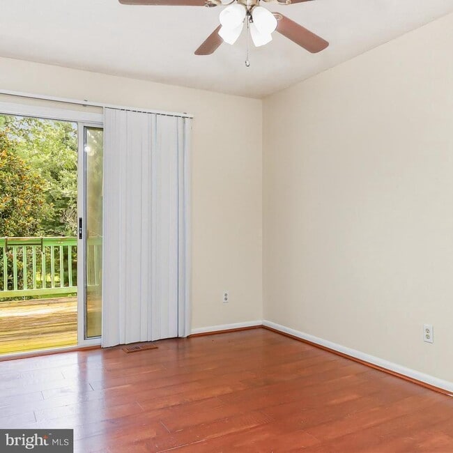 Primary Photo - 1510 Murray Pl
