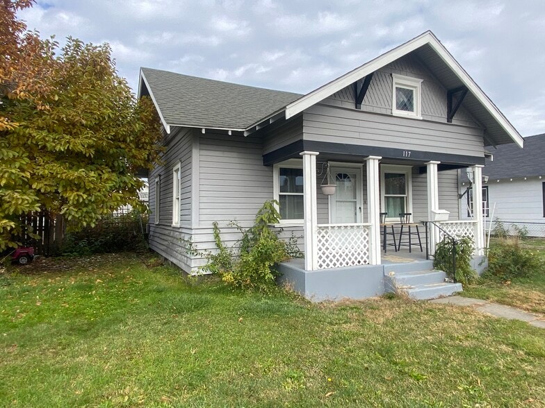 Building Photo - 117 E Dalton Ave