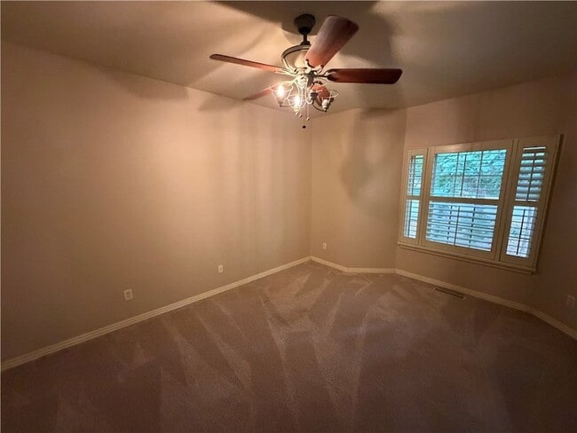 Building Photo - 3121 N Tartan Way