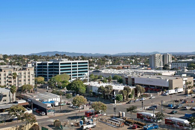 Building Photo - 1080 Park Blvd