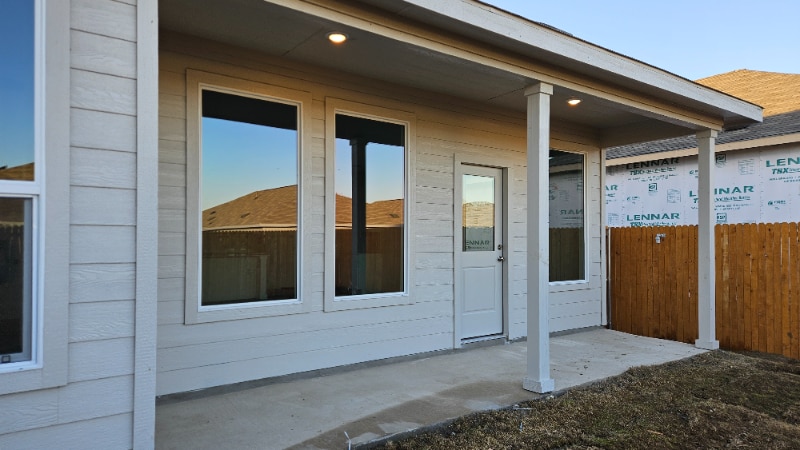 Building Photo - 6747 Welsh Dr